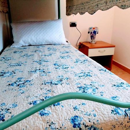 Residenza Rosa Maria Apartment โอโรเซย ภายนอก รูปภาพ