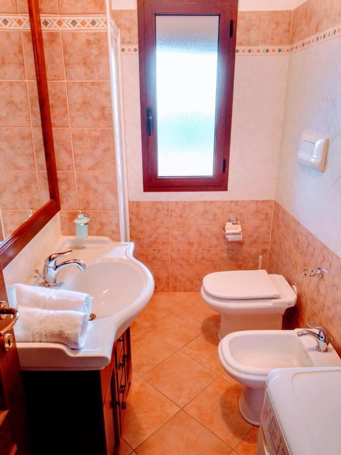 Residenza Rosa Maria Apartment โอโรเซย ภายนอก รูปภาพ