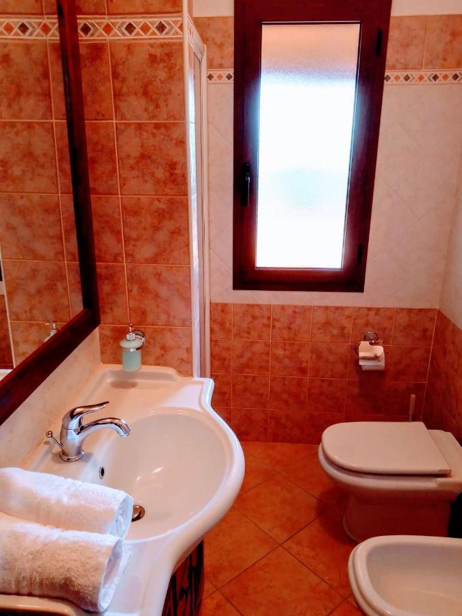 Residenza Rosa Maria Apartment โอโรเซย ภายนอก รูปภาพ